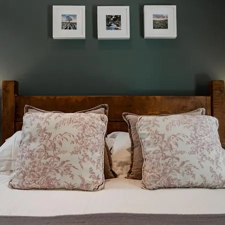 度假居 Carrholme *