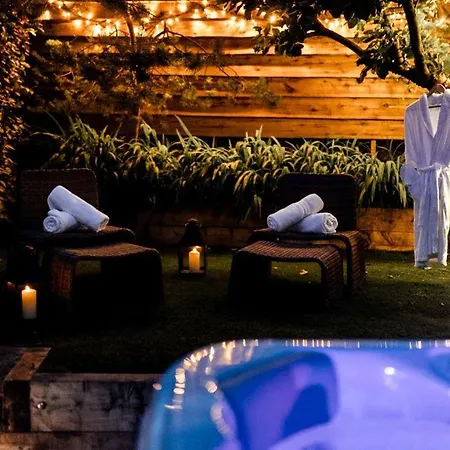 Carrholme 度假居 *