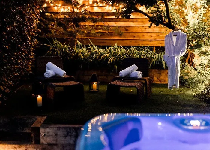 Carrholme Holiday home *